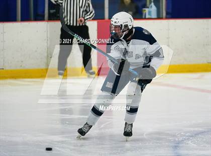 Thumbnail 3 in St. John-Vianney vs Manasquan/Point Beach photogallery.