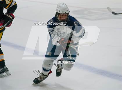 Thumbnail 1 in St. John-Vianney vs Manasquan/Point Beach photogallery.