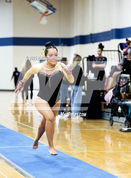 Thumbnail 1 in Green Mountain (CHSAA 4A Final) photogallery.