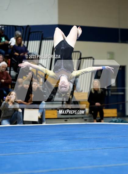 Thumbnail 2 in Green Mountain (CHSAA 4A Final) photogallery.