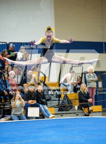 Thumbnail 3 in Green Mountain (CHSAA 4A Final) photogallery.