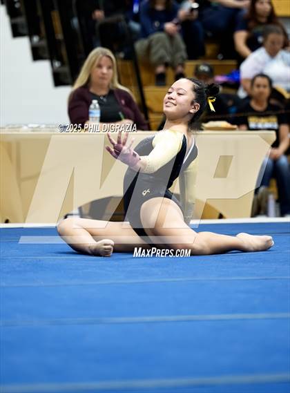 Thumbnail 1 in Green Mountain (CHSAA 4A Final) photogallery.