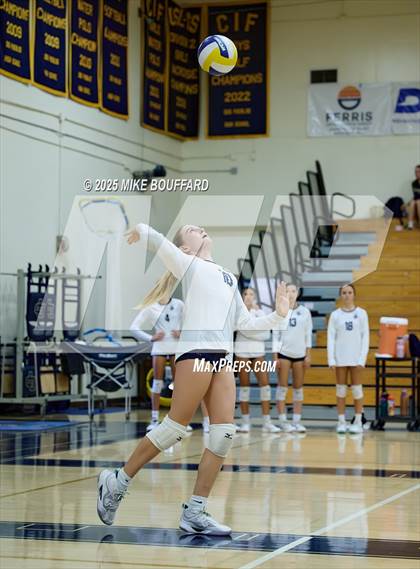 Thumbnail 2 in Rio Mesa @ Dos Pueblos photogallery.