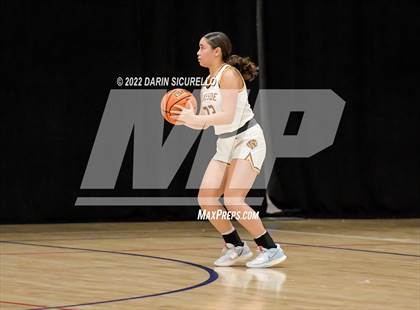 Thumbnail 3 in Lake City vs. Lakeside (NIKE Tournament of Champions) photogallery.