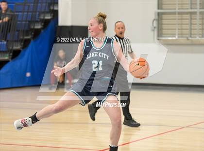 Thumbnail 3 in Lake City vs. Lakeside (NIKE Tournament of Champions) photogallery.