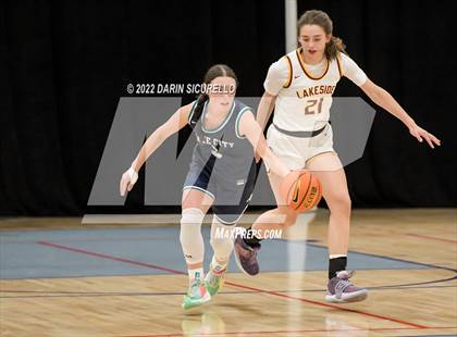 Thumbnail 2 in Lake City vs. Lakeside (NIKE Tournament of Champions) photogallery.