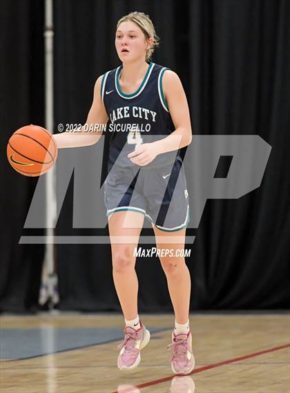 Thumbnail 3 in Lake City vs. Lakeside (NIKE Tournament of Champions) photogallery.