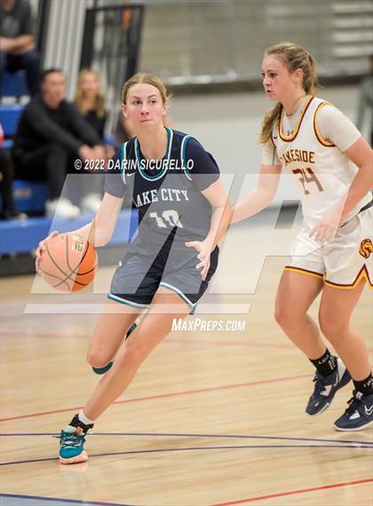 Thumbnail 1 in Lake City vs. Lakeside (NIKE Tournament of Champions) photogallery.