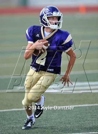 Thumbnail 2 in Alvarado vs. Decatur (Dale Hansen Classic) photogallery.