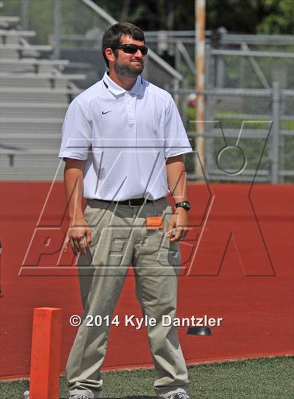 Thumbnail 3 in Alvarado vs. Decatur (Dale Hansen Classic) photogallery.