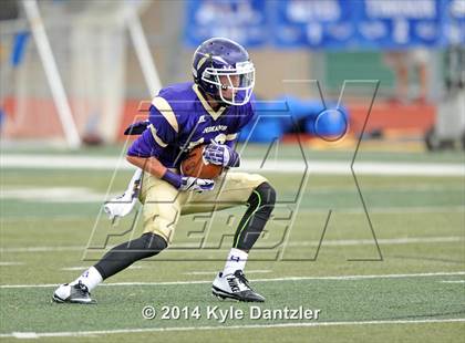 Thumbnail 2 in Alvarado vs. Decatur (Dale Hansen Classic) photogallery.