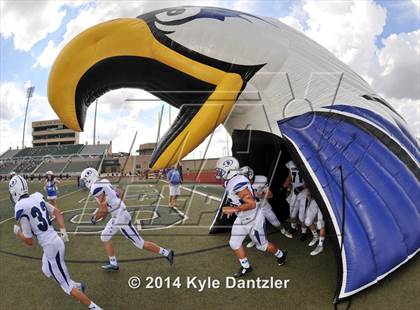 Thumbnail 2 in Alvarado vs. Decatur (Dale Hansen Classic) photogallery.