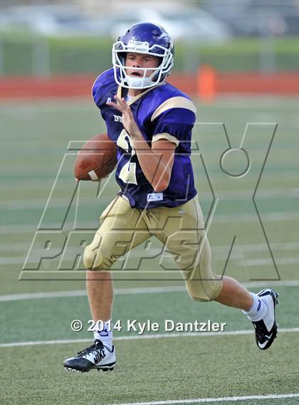 Thumbnail 2 in Alvarado vs. Decatur (Dale Hansen Classic) photogallery.