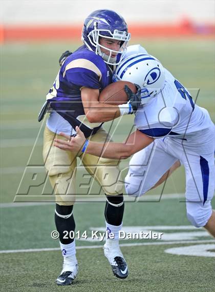 Thumbnail 2 in Alvarado vs. Decatur (Dale Hansen Classic) photogallery.