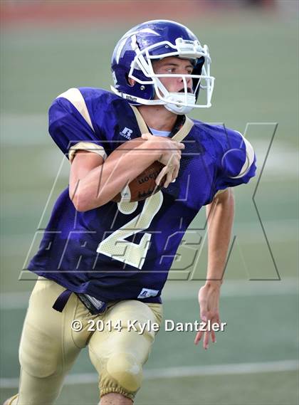 Thumbnail 2 in Alvarado vs. Decatur (Dale Hansen Classic) photogallery.