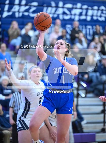 Thumbnail 3 in Glacier Peak vs Bothell (4A District Playoff) photogallery.