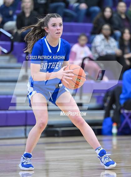 Thumbnail 3 in Glacier Peak vs Bothell (4A District Playoff) photogallery.