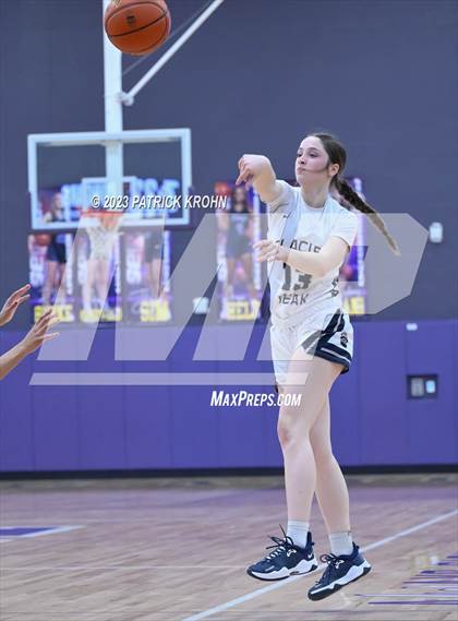 Thumbnail 3 in Glacier Peak vs Bothell (4A District Playoff) photogallery.