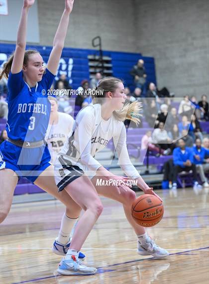 Thumbnail 2 in Glacier Peak vs Bothell (4A District Playoff) photogallery.