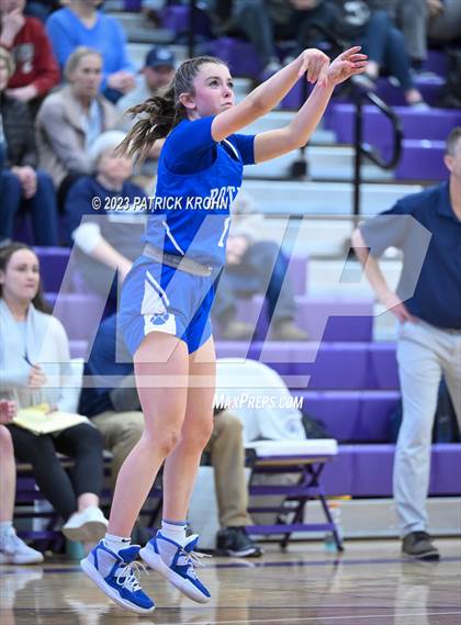 Thumbnail 2 in Glacier Peak vs Bothell (4A District Playoff) photogallery.