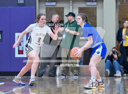 Thumbnail 2 in Glacier Peak vs Bothell (4A District Playoff) photogallery.