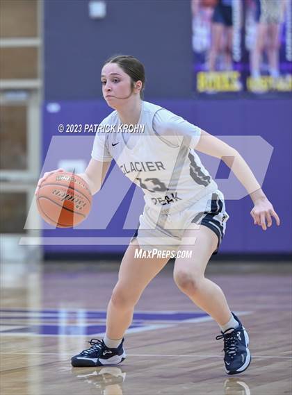 Thumbnail 2 in Glacier Peak vs Bothell (4A District Playoff) photogallery.