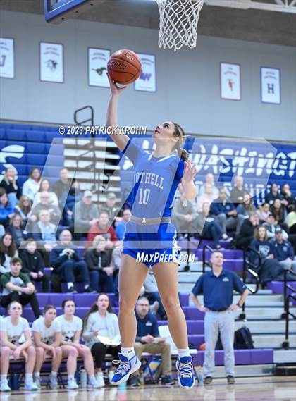 Thumbnail 2 in Glacier Peak vs Bothell (4A District Playoff) photogallery.