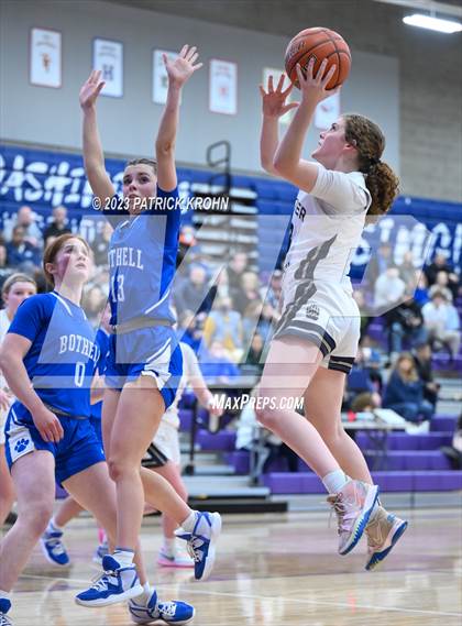 Thumbnail 1 in Glacier Peak vs Bothell (4A District Playoff) photogallery.