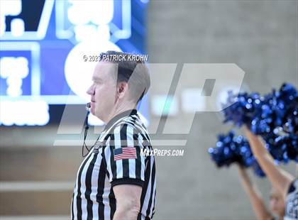 Thumbnail 2 in Glacier Peak vs Bothell (4A District Playoff) photogallery.
