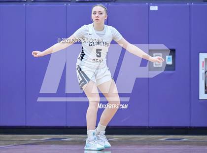Thumbnail 3 in Glacier Peak vs Bothell (4A District Playoff) photogallery.