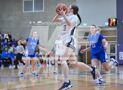 Thumbnail 1 in Glacier Peak vs Bothell (4A District Playoff) photogallery.