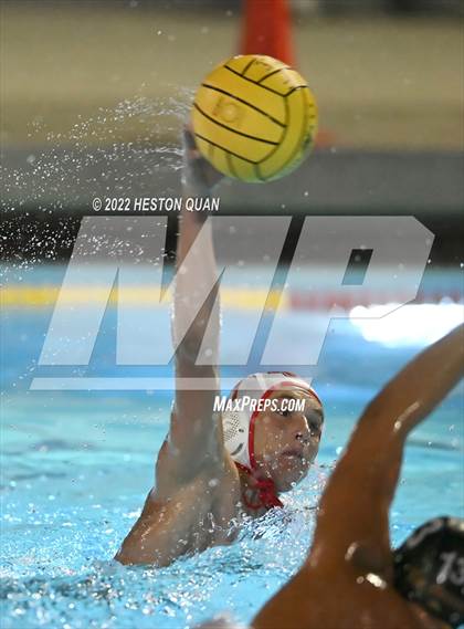Thumbnail 2 in San Clemente vs. La Serna (CIF-SS D2 Final) photogallery.