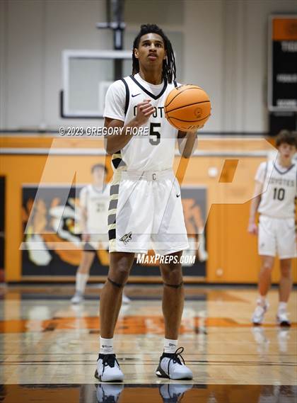 Thumbnail 2 in Bishop Montgomery vs Calabasas (2023 South Pasadena Tournament) photogallery.
