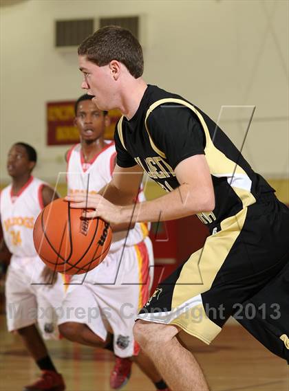 Thumbnail 3 in Golden Sierra @ Encina Prep photogallery.