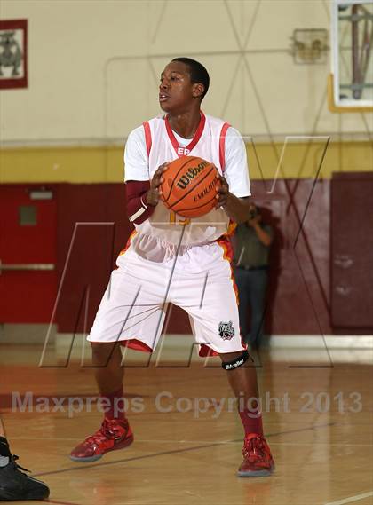 Thumbnail 1 in Golden Sierra @ Encina Prep photogallery.
