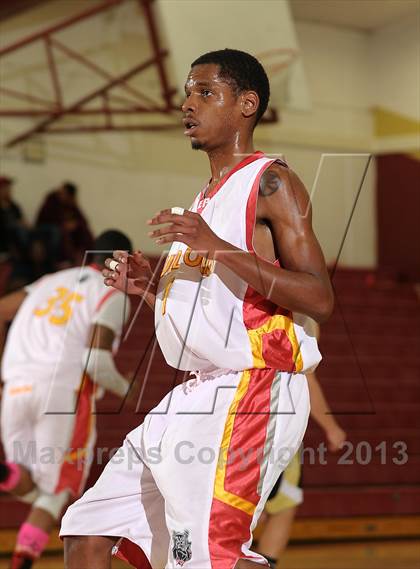 Thumbnail 3 in Golden Sierra @ Encina Prep photogallery.