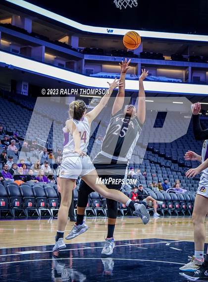 Thumbnail 2 in Valley Christian vs. Bret Harte (CIF SJS D5 Final) photogallery.
