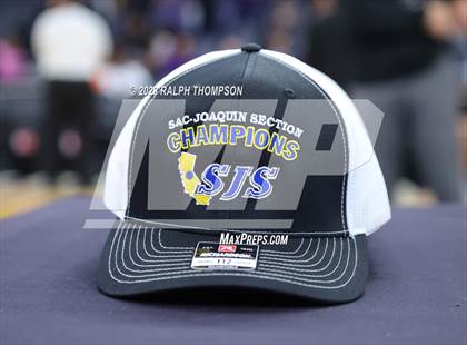 Thumbnail 1 in Valley Christian vs. Bret Harte (CIF SJS D5 Final) photogallery.