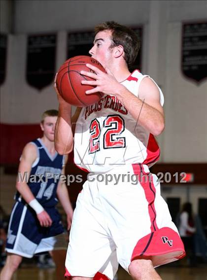 Thumbnail 3 in Newport Harbor vs. Palos Verdes (Hilltop Classic) photogallery.