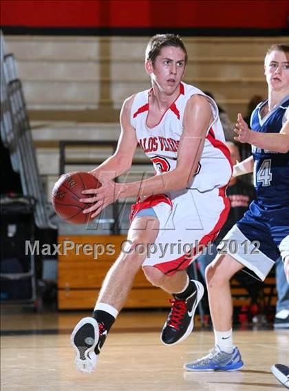 Thumbnail 1 in Newport Harbor vs. Palos Verdes (Hilltop Classic) photogallery.