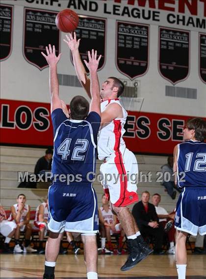 Thumbnail 2 in Newport Harbor vs. Palos Verdes (Hilltop Classic) photogallery.