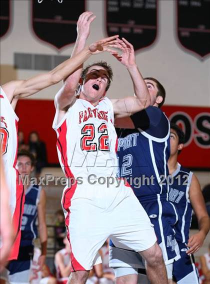 Thumbnail 2 in Newport Harbor vs. Palos Verdes (Hilltop Classic) photogallery.