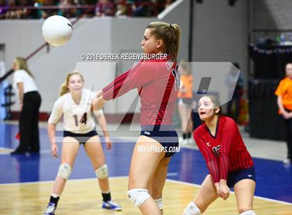 Thumbnail 3 in Chaparral vs Hatfield (CHSAA 5A Playoff) photogallery.
