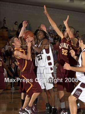 Thumbnail 2 in Simi Valley vs Granite Hills (Torrey Pines Holiday Prep Classic) photogallery.
