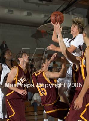 Thumbnail 3 in Simi Valley vs Granite Hills (Torrey Pines Holiday Prep Classic) photogallery.
