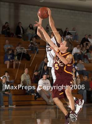 Thumbnail 1 in Simi Valley vs Granite Hills (Torrey Pines Holiday Prep Classic) photogallery.