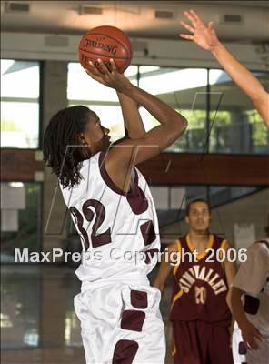 Thumbnail 1 in Simi Valley vs Granite Hills (Torrey Pines Holiday Prep Classic) photogallery.