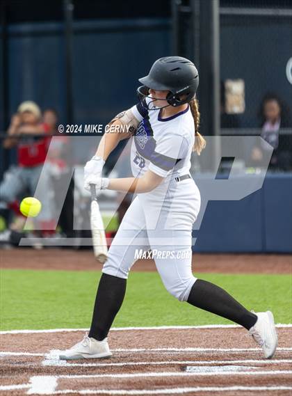 Thumbnail 3 in Highland Park @ Piper (KSHSAA 5A East Region 3 Semifinal) photogallery.