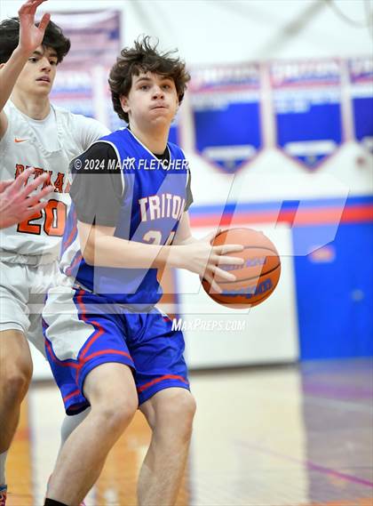Thumbnail 1 in Pitman @ Triton photogallery.
