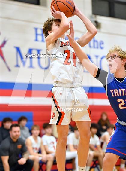 Thumbnail 1 in Pitman @ Triton photogallery.